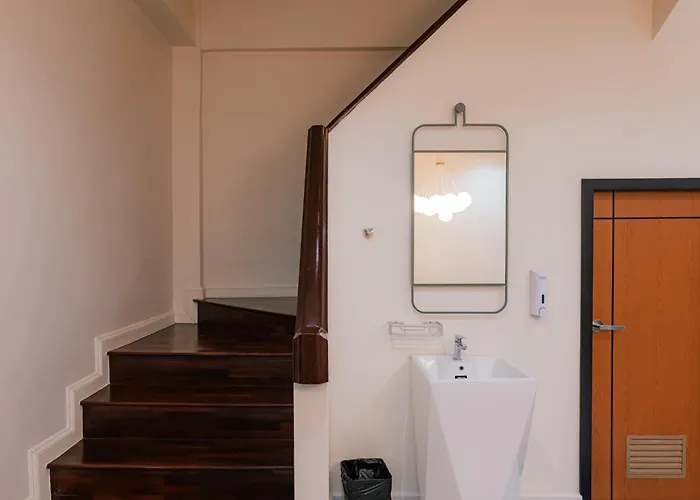 Exclusive Sukhumvit Residence, 3 Min Bts, Thonglor, 20 Guests Villa *