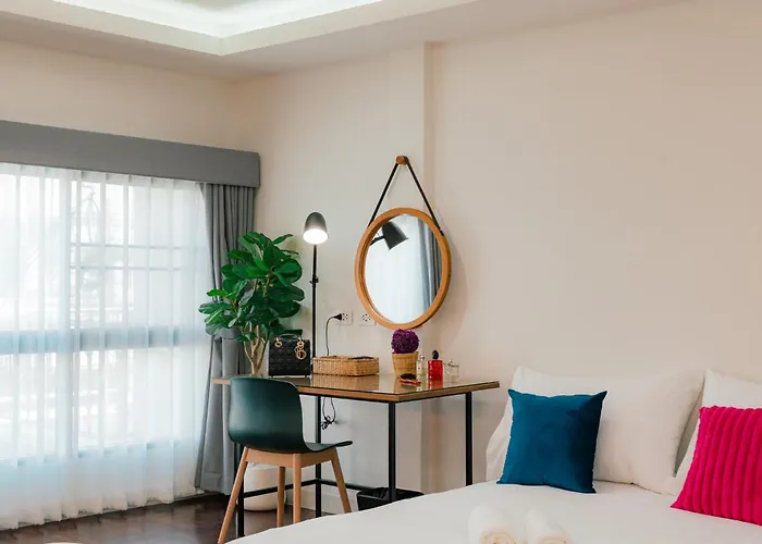 Exclusive Sukhumvit Residence, 3 Min Bts, Thonglor, 20 Guests