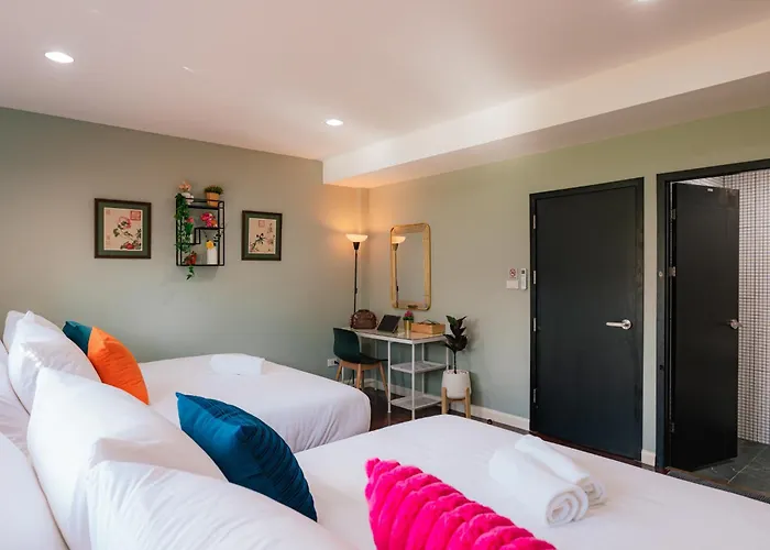 Exclusive Sukhumvit Residence, 3 Min Bts, Thonglor, 20 Guests * Bangkok