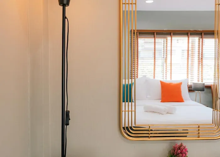 Exclusive Sukhumvit Residence, 3 Min Bts, Thonglor, 20 Guests Bangkok