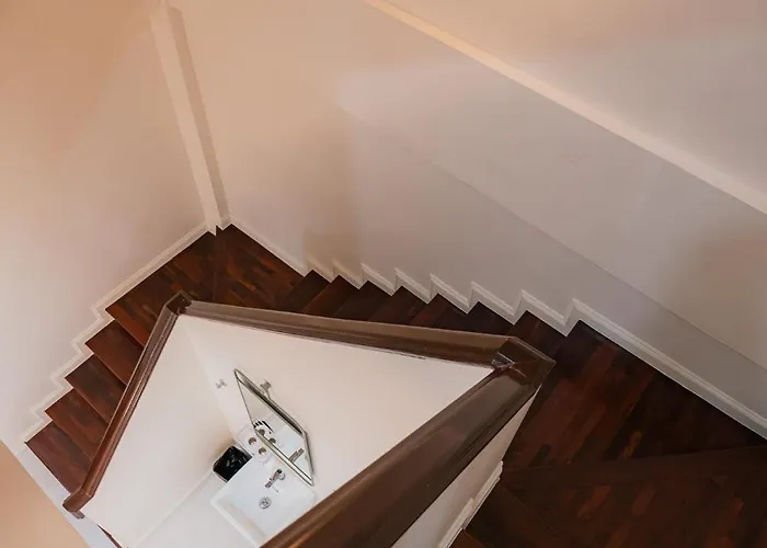 Exclusive Sukhumvit Residence, 3 Min Bts, Thonglor, 20 Guests