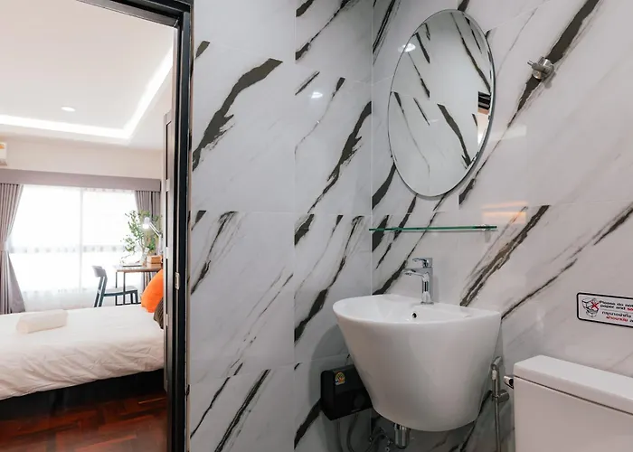 Exclusive Sukhumvit Residence, 3 Min Bts, Thonglor, 20 Guests