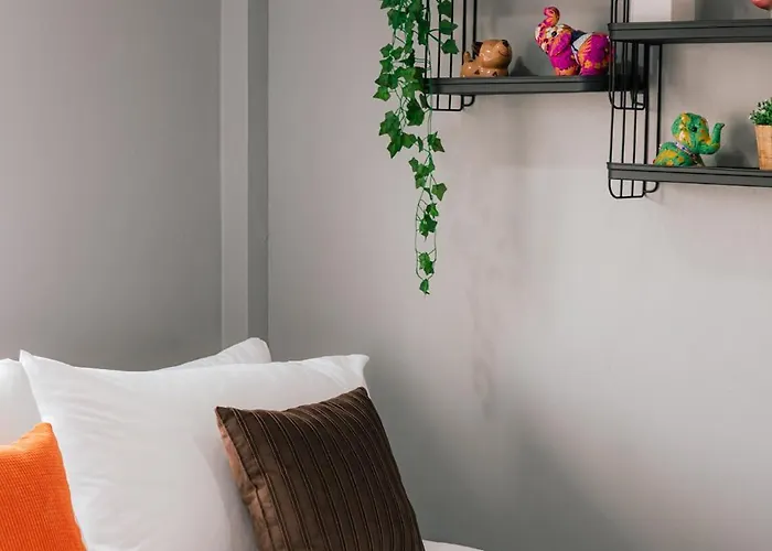 Exclusive Sukhumvit Residence, 3 Min Bts, Thonglor, 20 Guests Bangkok